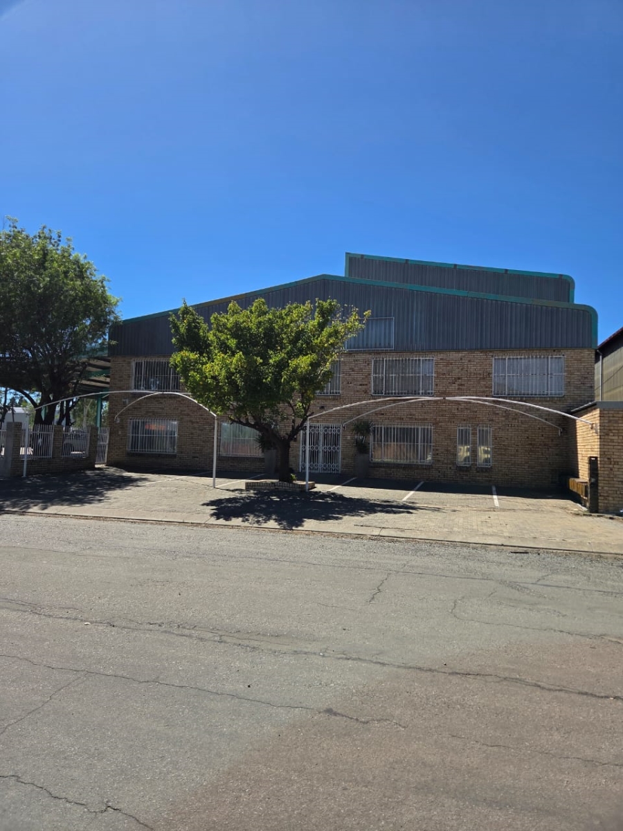 To Let commercial Property for Rent in Oos Einde Free State